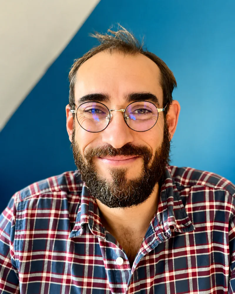 Portrait de David Jegou, praticien en étiomédecine